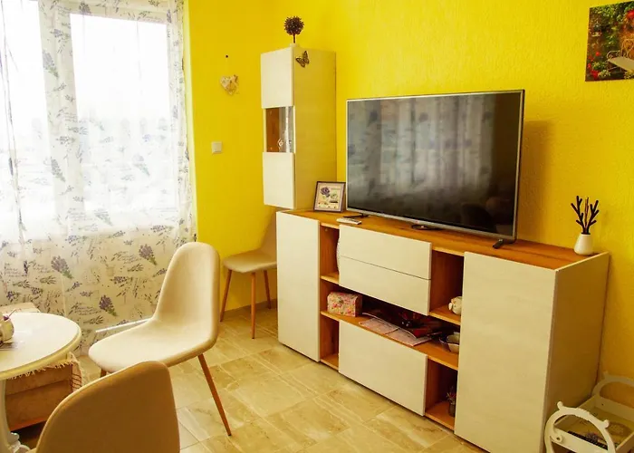 Lavander Fleur نيسيبار